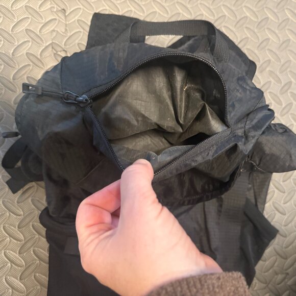 REI Co-op Flash 22 Back Pack - Picture 6 of 9